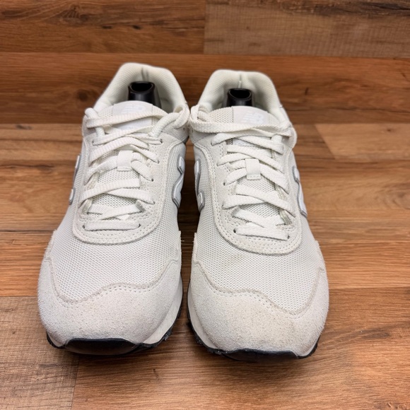 NEW BALANCE 515 V3 women size 10  white Running Athletic Sneakers - Picture 3 of 9